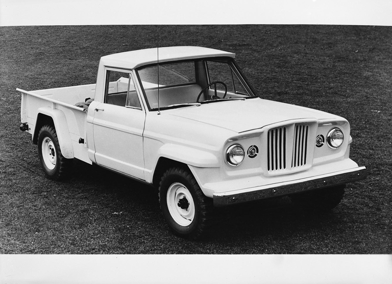 Brooks Stevens design concepts for Willys/Kaiser Jeep pickup trucks